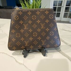 Make up bag Brown Monogram Clutch